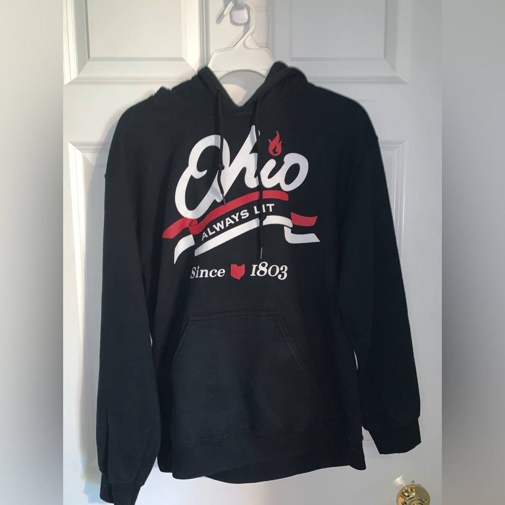Men’s Team 10 Merch Hoodie - Size S